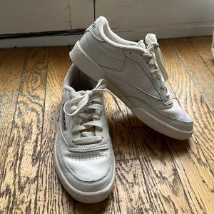 White Reebok club c 85 vintage shoes